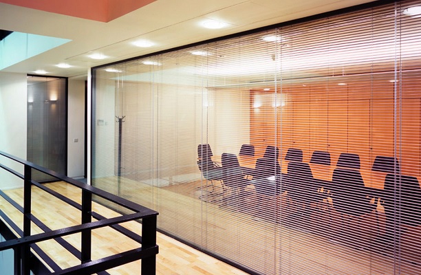 پارتیشن دوجداره فریم لس اسلیم-اهورا جام